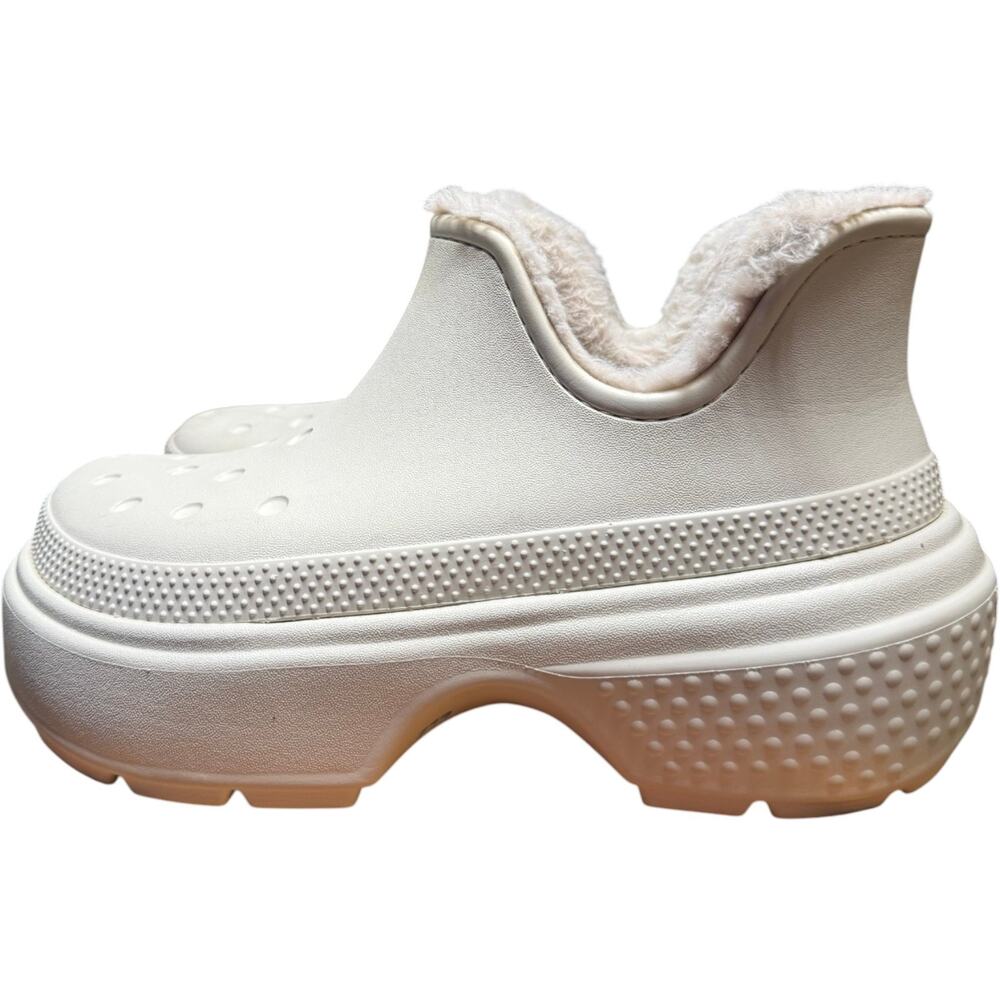 CROCS Stomp Lined Shorty Boot W's 9/M's 7 Unisex Linen Cream Lug Sole 210673-0J1
